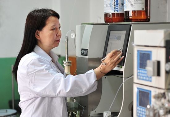 新浪网：冰球突破-冰球突破豪华版_mg冰球游戏制药“质量检查官”在行动