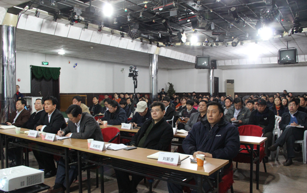 mg冰球突破大讲堂：学好新法，为企业保驾护航