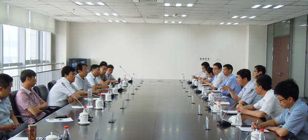 山西省方山县考察团到冰球突破-冰球突破豪华版_mg冰球游戏制药交流考察