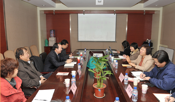 省科技厅副厅长郭玉明一行到mg冰球突破考察