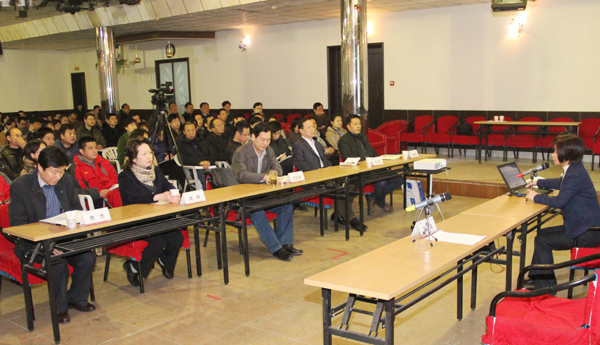 mg冰球突破大讲堂2013年第一讲：学习一定要克服两张皮 增实力<br />